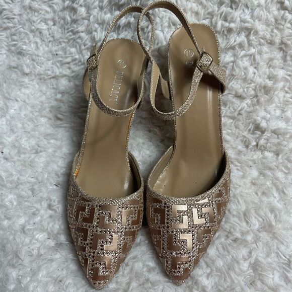 Delicacy"Jayda" Rose Gold Glittery Ankle Strap Pointed Toe  Heels Size 10 - Picture 2 of 9